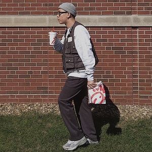 Meet your Posher, Anthony